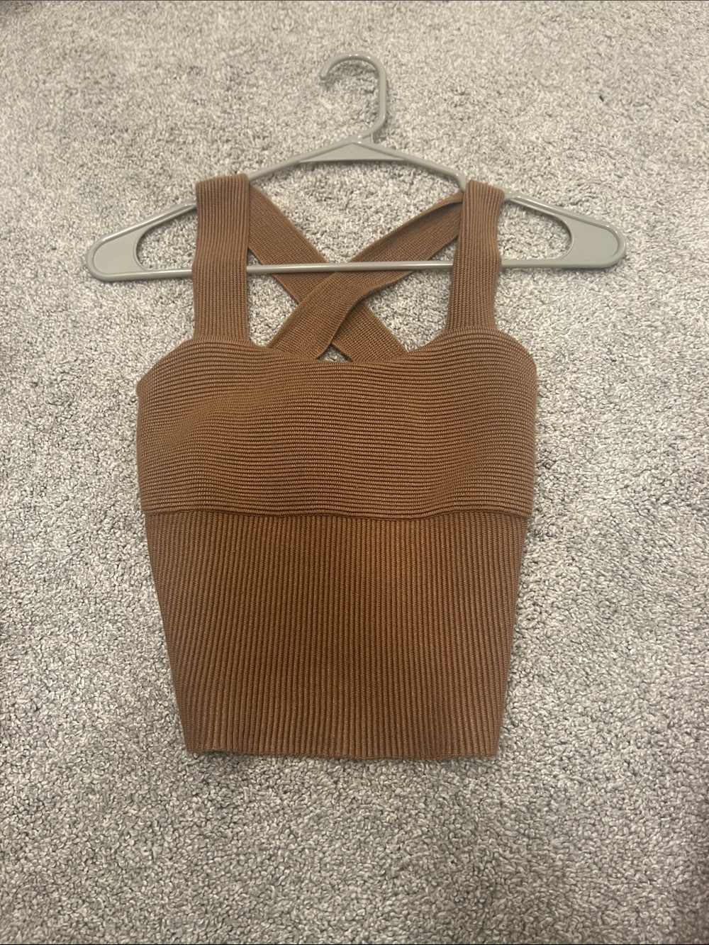 Abercrombie & Fitch Ribbed Cross-Back Crop Top — Brown